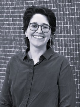 Isabella Veras Porträt SW