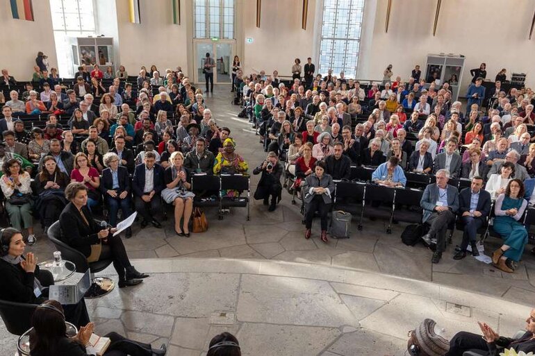 Picture of Global Assembly 2